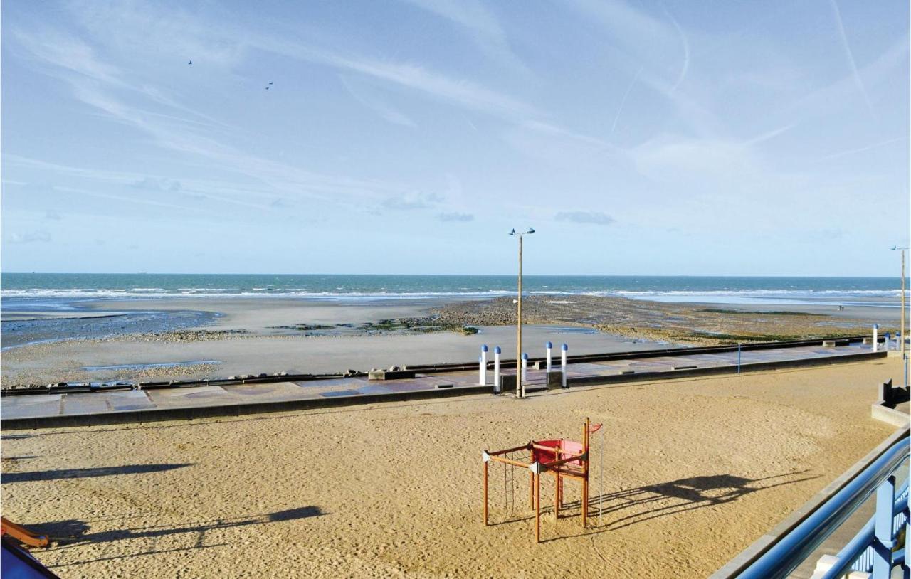 Gorgeous Apartment In Wimereux With Kitchen Exteriör bild